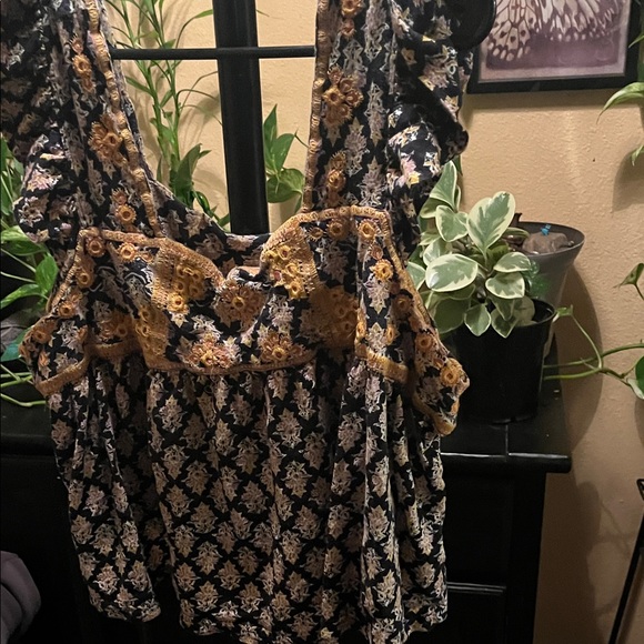 Free People Black and Yellow Floral Blouse - Picture 6 of 6
